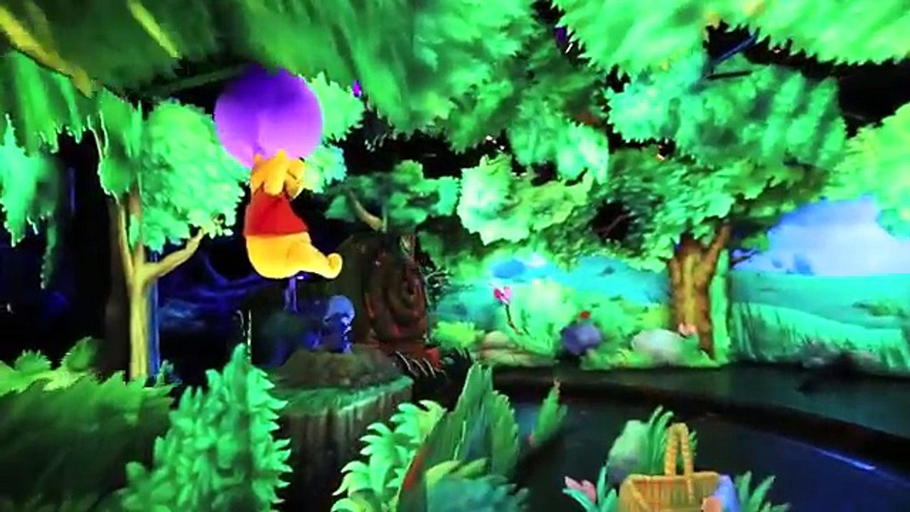 The Many Adventures of Winnie the Pooh (Full Ride) - HD POV