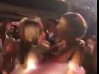 Şeyma Subaşı Düğününde Çılgınlar Gibi Dans Etti