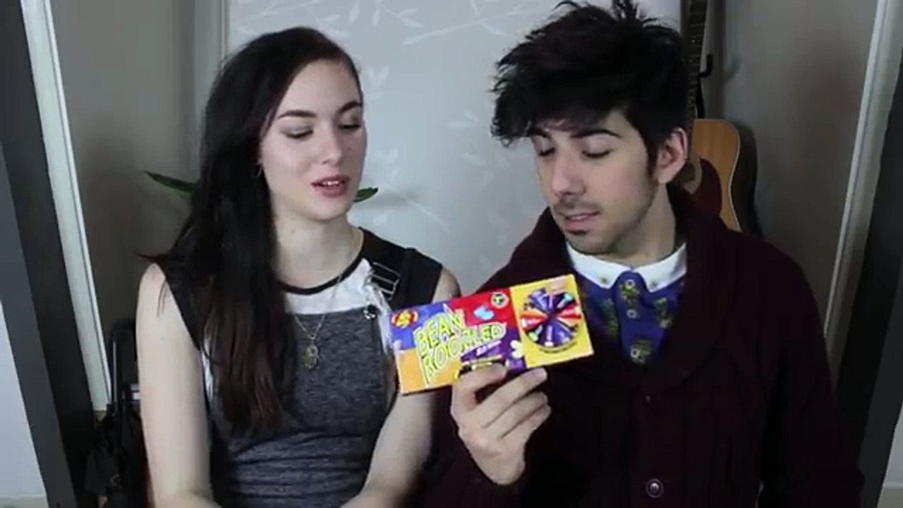 KOTSEN TIJDENS BEAN BOOZLED CHALLENGE! - Mertabi