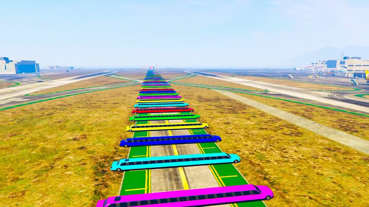 COLORES HELICÓPTEROS TRANSPORTE EN CAMIÓN Y DESTRUIR CARROS en SUPERHEROES ANIMADOS PARA NIÑOS