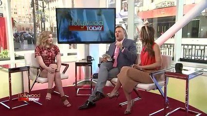 The Hunger Games Willow Shields FINALLY Got A Cellphone