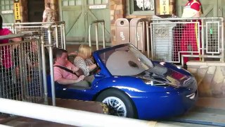 Radiator Springs Racers (full ride) HD POV at Disneylands Cars Land