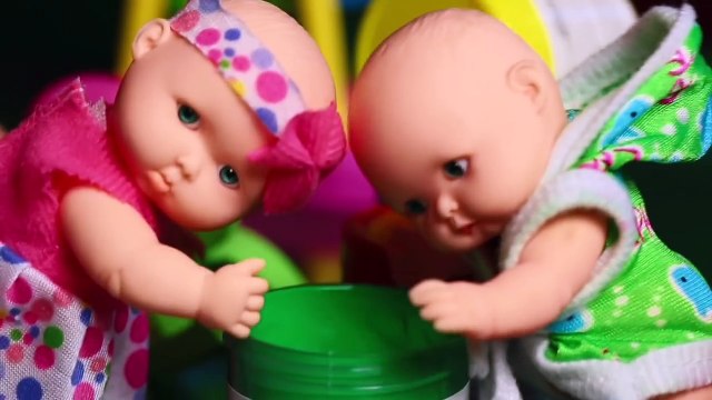 Fun video for kids | BAD BABY learn colors Cartoon with fun toys. Babies game. Video for girls.