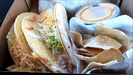 Taco Bell® New $5 Cravings Deal Review!