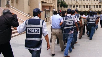 32 İlde FETÖ Operasyonu: 125 "Mahrem İmam"a Yakalama Kararı
