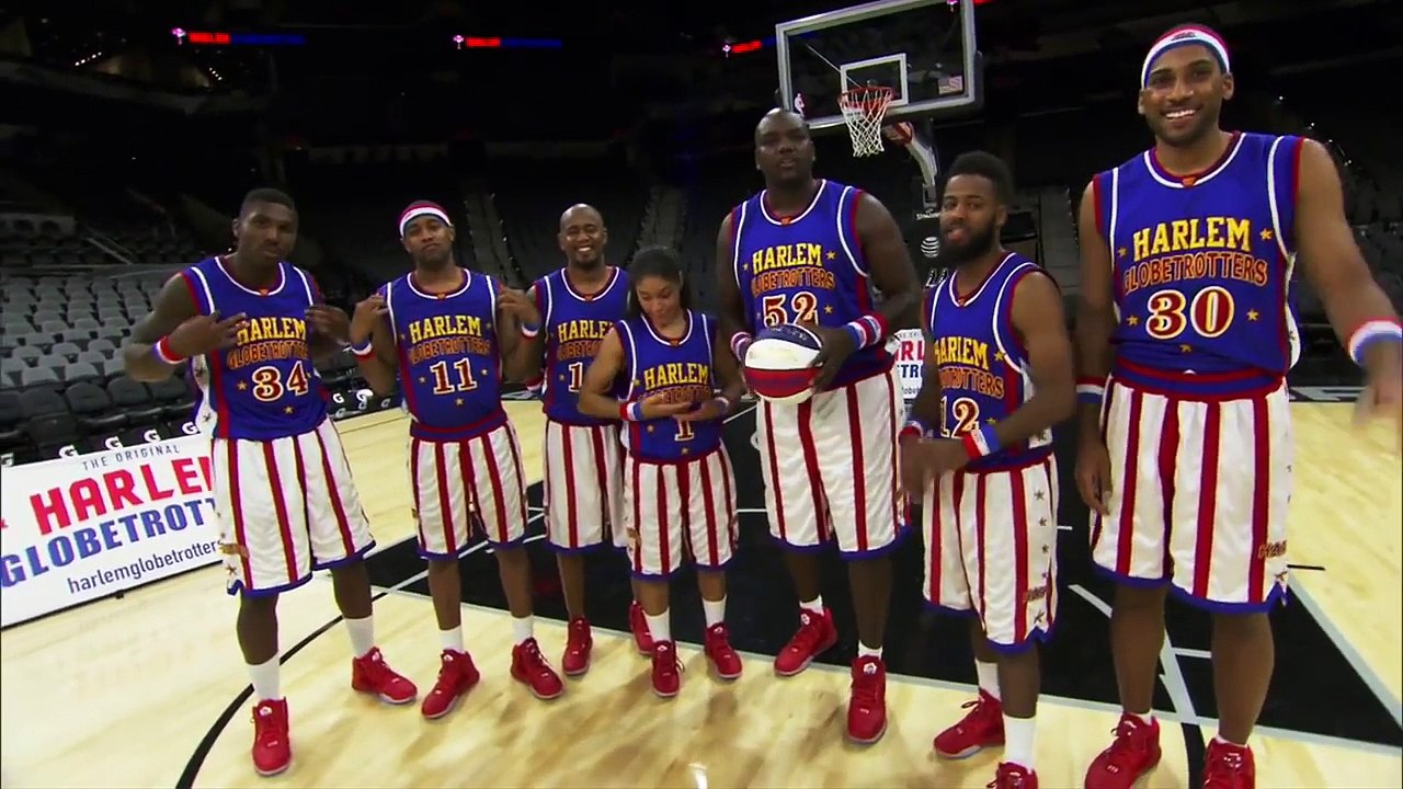 Un ado égale le record du monde de paniers à 3-points inscrits en une minute