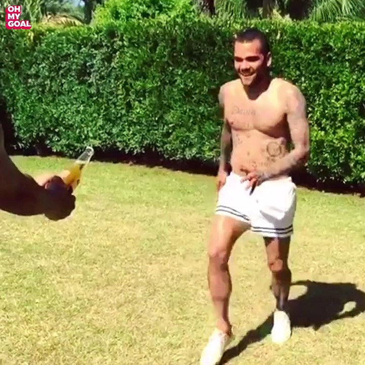 Dani Alves funny