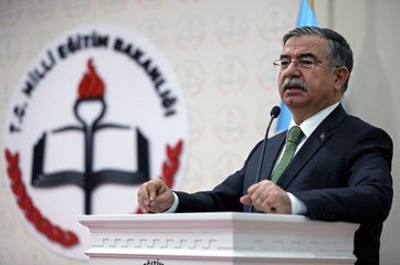 Milli Eğitim Bakanı "Benim de TEOG'dan Geçmiş Evladım Var" Deyip Yeni Sistemin Şifrelerini Verdi