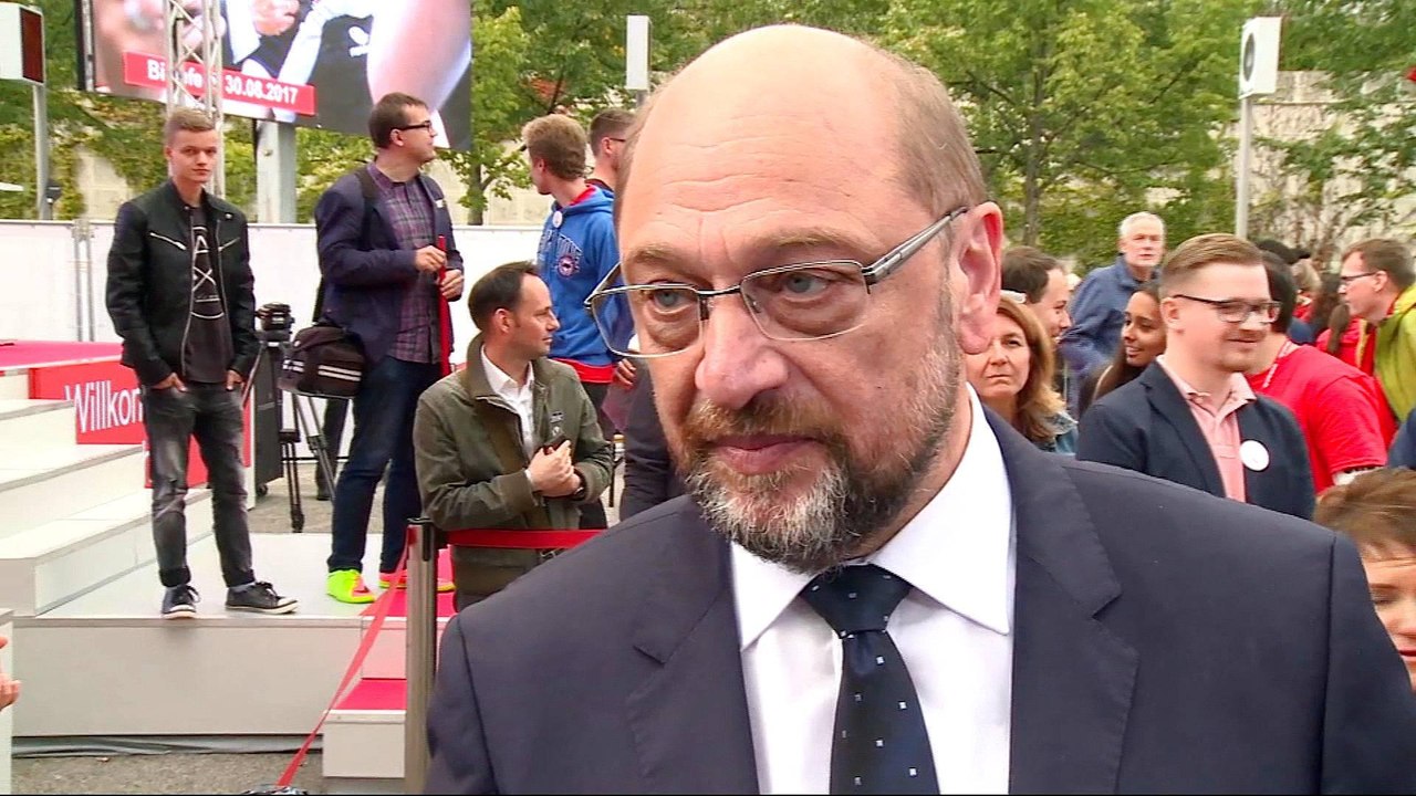 German election 2017: Martin Schulz unable to m...