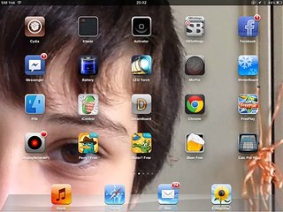 The sims FreePlay hile.