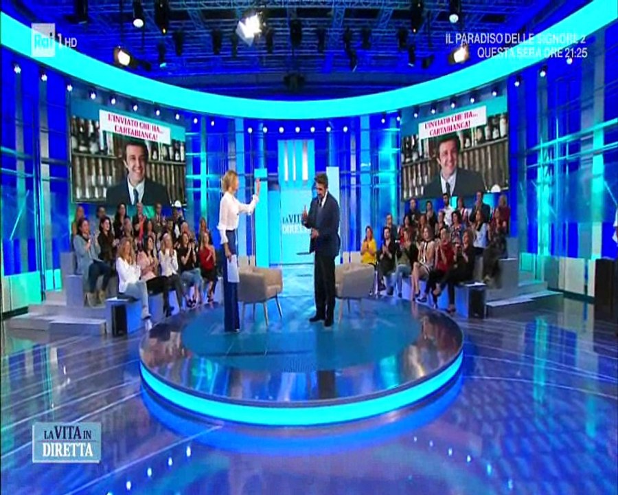 Flavio Insinna ospite a "La vita in diretta" - 19/09/2017