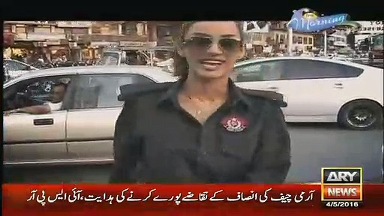 Mathera become Police, Doing Checking On Karachi Roads.