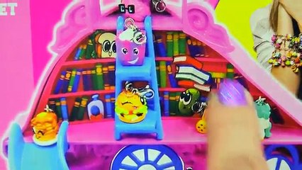 Charm U School House Playset with Exclusives + Shopkins Season 5 Surprise Blind Bag