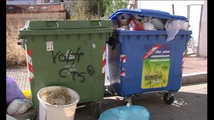 Διαμαρτυρίες για τα σκουπίδια στη Λαμία