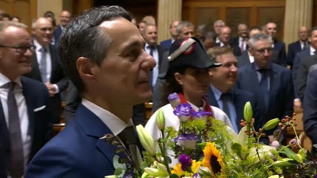 Il governo svizzero torna a parlare italiano, eletto il ticinese Ignazio Cassis
