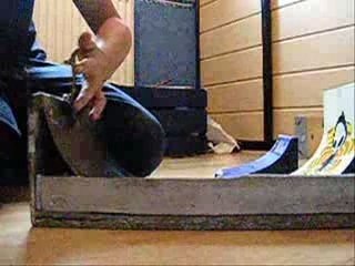 Contest-halfpipe fingerboard cyril(finger)family