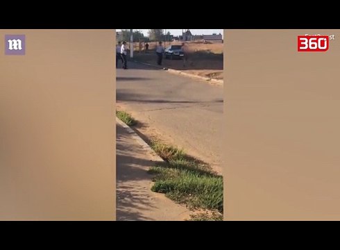 I sëmuri psiqik i pret kokën mbesës 18-muajshe, dhe del në rrugë me kokën e saj në dorë (360video)