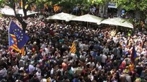 Espagne : des milliers de Catalans dans les rues après l'arrestation de membres du gouvernement de la région