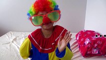 Bad Clown steals Lollipops! Bad Baby with Tantrum and Crying, Learn Colors with Finger Fam