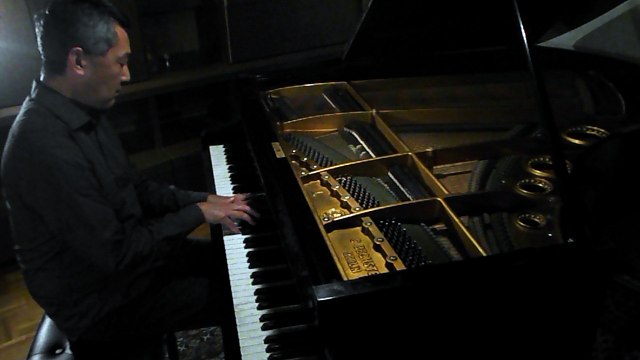 Wolfgang Amadeus Mozart: Klavierkonzert Nr. 23 Adagio - Jae Hyong Sorgenfrei
