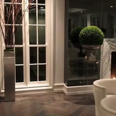 Dans la nouvelle maison de Floyd Mayweather à Beverly Hills