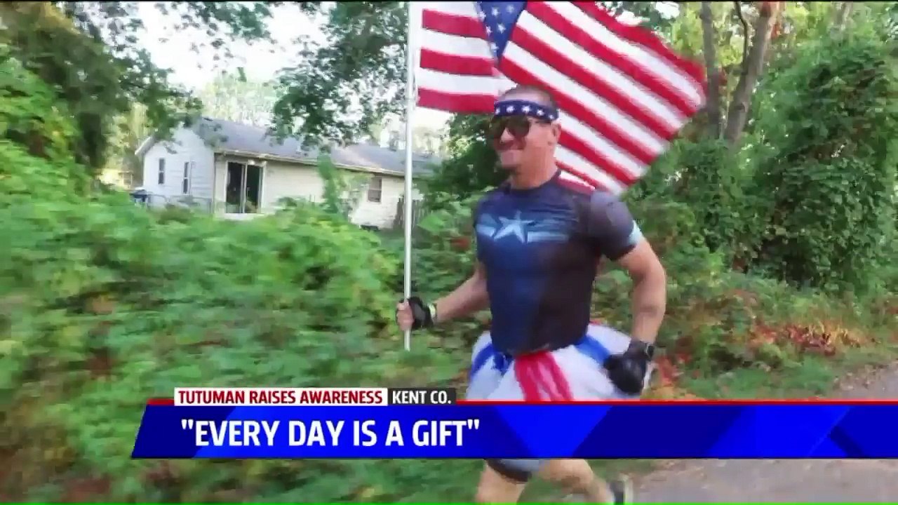 Why a Michigan Man Carries an American Flag, Wears a Tutu on His Morning Run