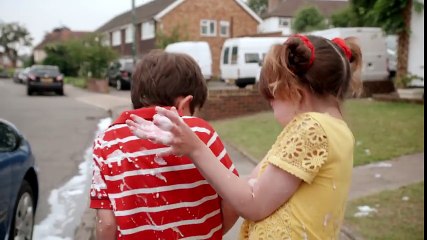 CBeebies  Topsy and Tim - Car Wash