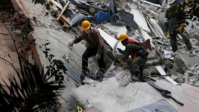 Mexikói földrengés: egyre nő az áldozatok száma - video Dailymotion