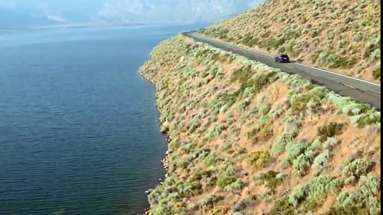 2018 Porsche Cayenne Turbo vs 2017 Mercedes AMG GLE63 S