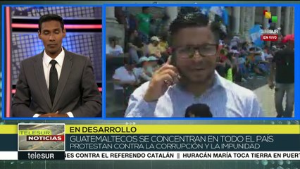 Guatemaltecos se realizan paro nacional contra la corrupción