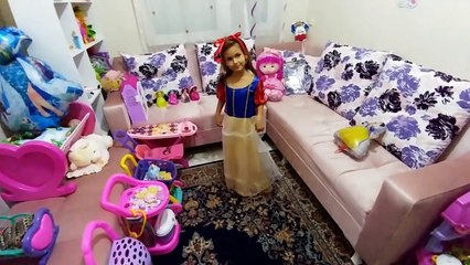Pamuk prenses kostüm  ---- yılbaşı ağacı süsleyelim mi ?? Eğlenceli çocuk videosu