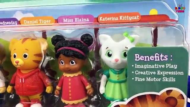 Daniel Tiger FUN RIDE on TROLLEY w/ Friends !! Daniel Tiger Neighborhood Fun Play Video :))