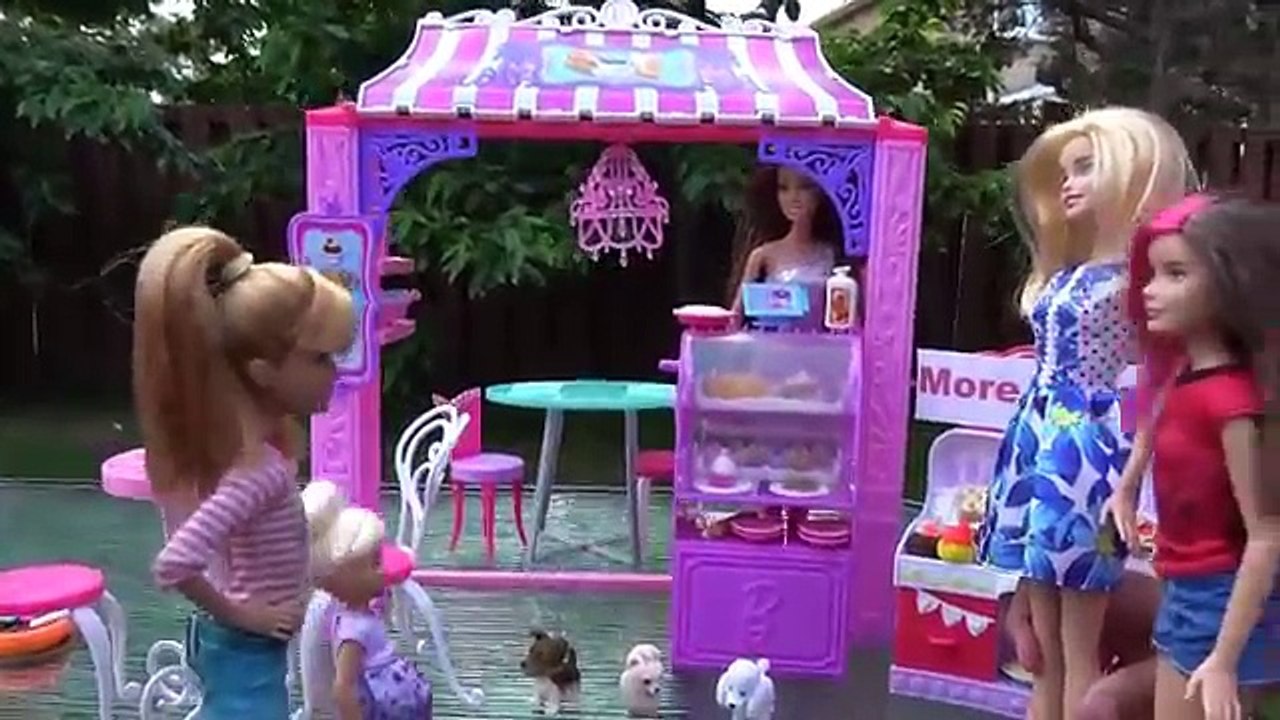Bad Puppy ! SWEET Treats Bakery ! Barbie and her sisters enjoy Cookies and other Sweets