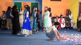 Mehak Noor mast Dance 2017