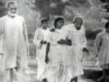 Life of Mahatma K Gandhi.  India & Nehru Mourn Ghandi (1948)