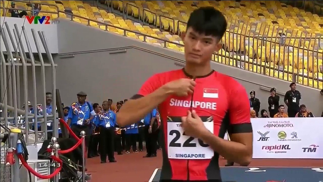 Vuốt tóc thả tim hút hồn khán giả, vận động viện soái ca Singapore gây sốc khi về... áp chót