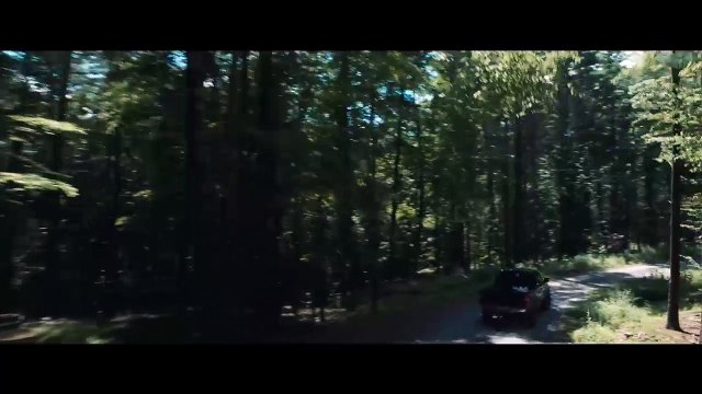 Phim kinh dị được mong đợi nhất năm It comes at night ra mắt trailer