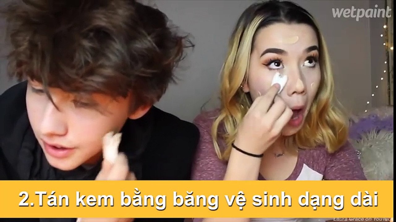 Muôn kiểu tán kem nền “bá đạo” của chị em.