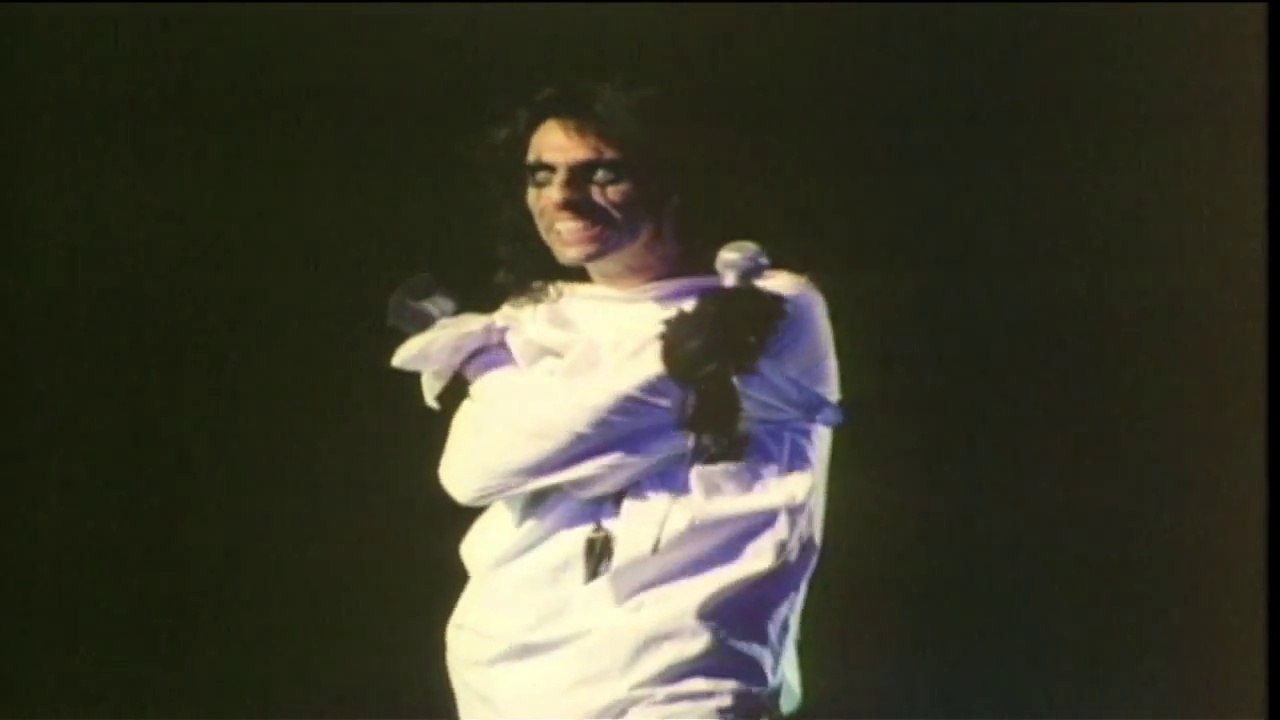 The Strange Case Of Alice Cooper (1979) - Clip: Alice Cooper - Ballad Of Dwight Fry
