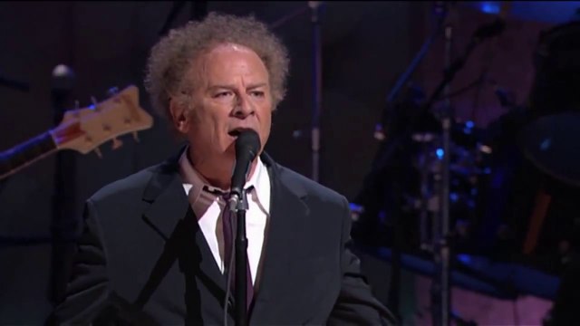 Paul Simon and Friends - Clip: Paul Simon and Art Garfunkel - Bridge Over Troubled Water