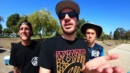 How to Pick Up Your Board the Coolest Way