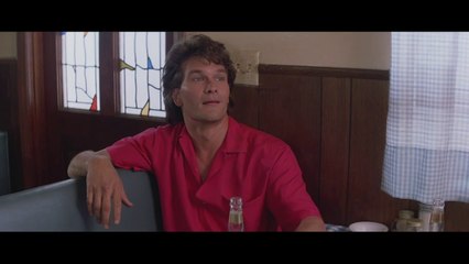 Road House - Clip: Wade Dances With The Waitress
