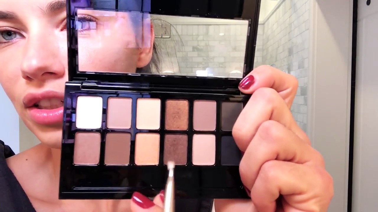 Adriana Lima Gets Ready for a Night Out | Beauty Secrets | Vogue