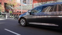 2018 Chrysler Pacifica Hybrid Driving in the city