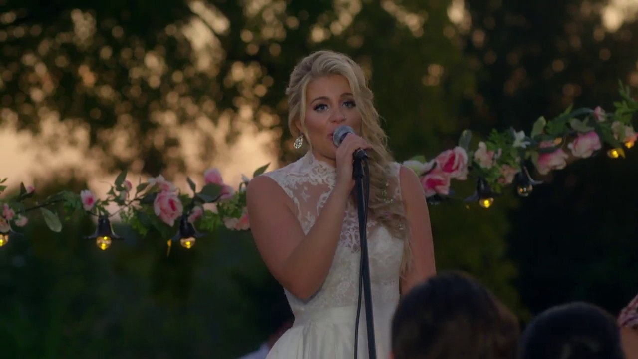 Road Less Traveled - Clip: Road Less Traveled (Song)