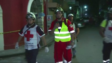Mexico rescuers find earthquake survivors under school rubble