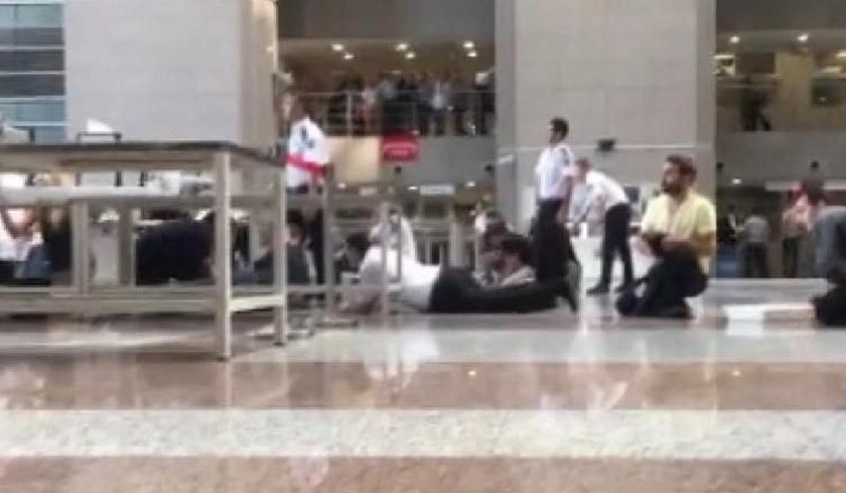 Çağlayan Adliyesi önünde çatışma... Olay yerinden ilk görüntüler