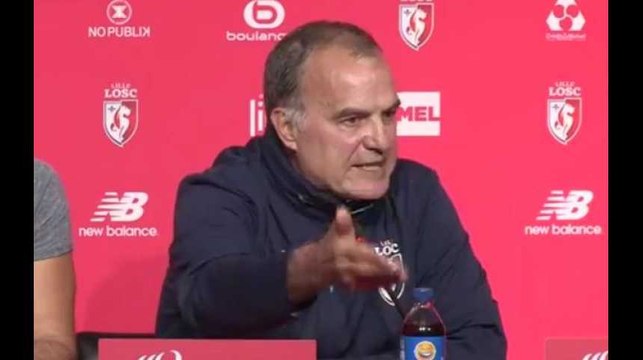 Marcelo Bielsa atomise les journalistes