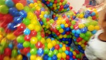 Yeni gökkuşağı zıpzıpta 4000 rengarenk top, eğlenceli çocuk videosu