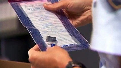 Home and Away (Kat discovers a big piece of evidence